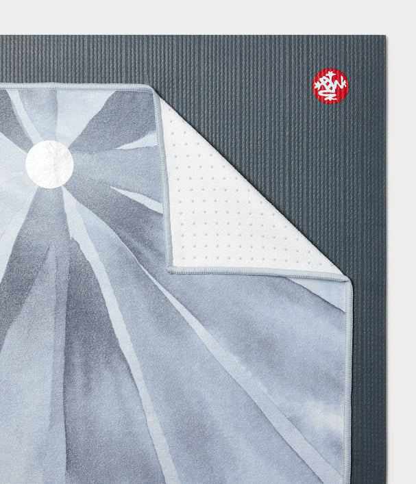 MANDUKA YOGITOES® YOGA MAT TOWEL (180CM) - Diamond Invincible