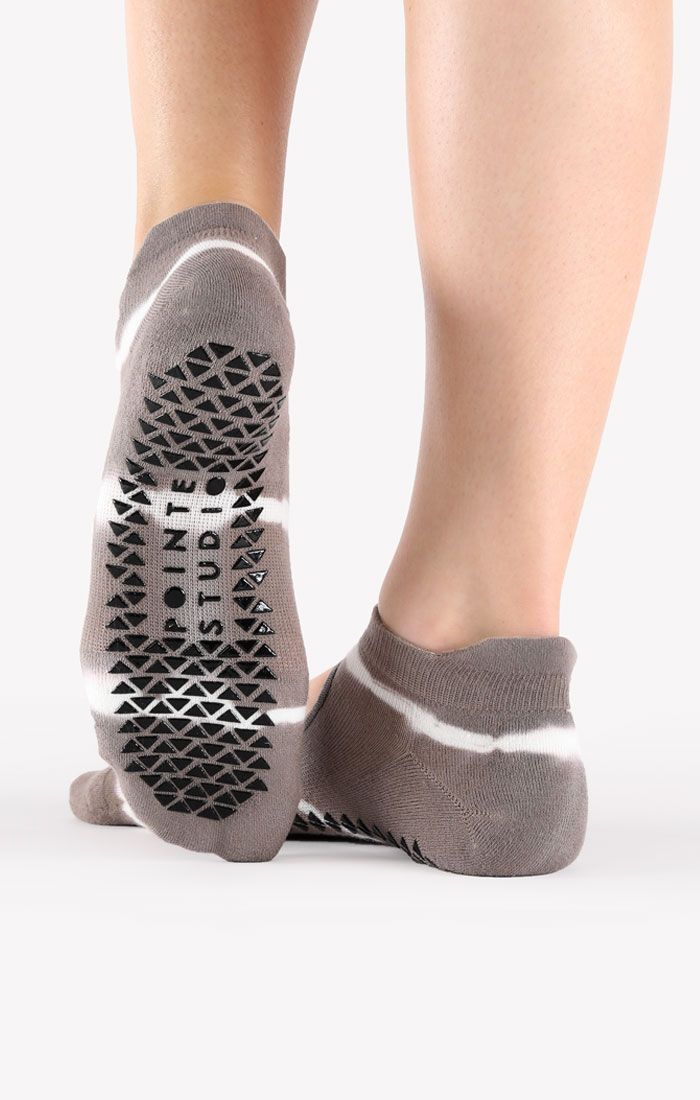 POINTE STUDIO SHIBORI STRAP SOCKS - Tan and White