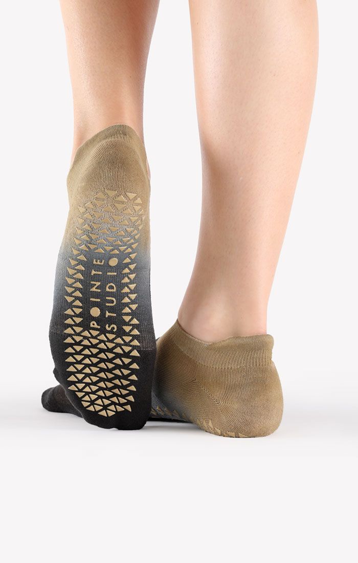 POINTE STUDIO NINA STRAP SOCKS - Black and Tan