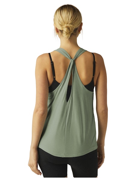 FEATHERWEIGHT CAPTIVATE CUTOUT TANK - Beyond Yoga (MINTY SLATE HEATHER)