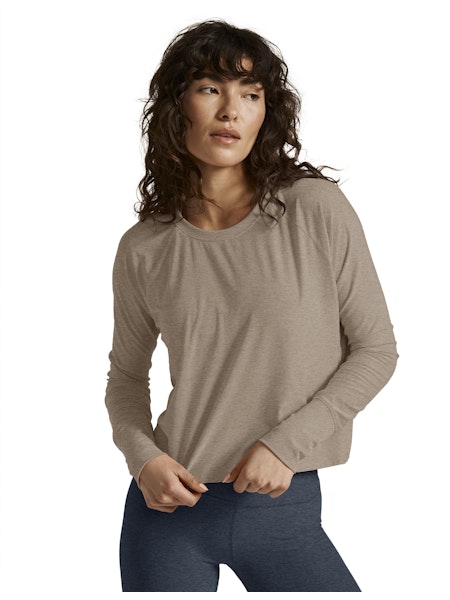 POWERBEYOND LITE AIRSHIELD LONG SLEEVE TOP - Beyond Yoga (BIRCH HEATHER)