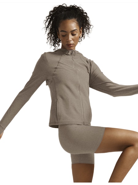 SPACEDYE HIGH ENEGRY HOODIE - Beyond Yoga (BIRCH HEATHER)