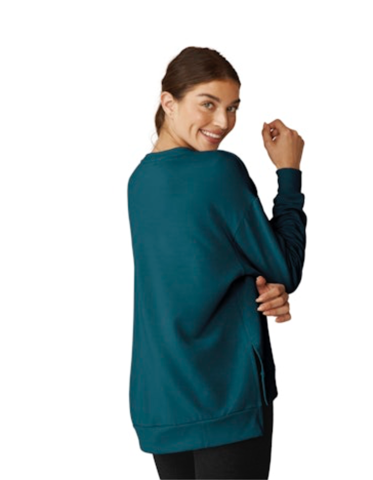 OFF DUTY PULLOVER - MAJESTIC BLUE - FRÁ BEYOND YOGA