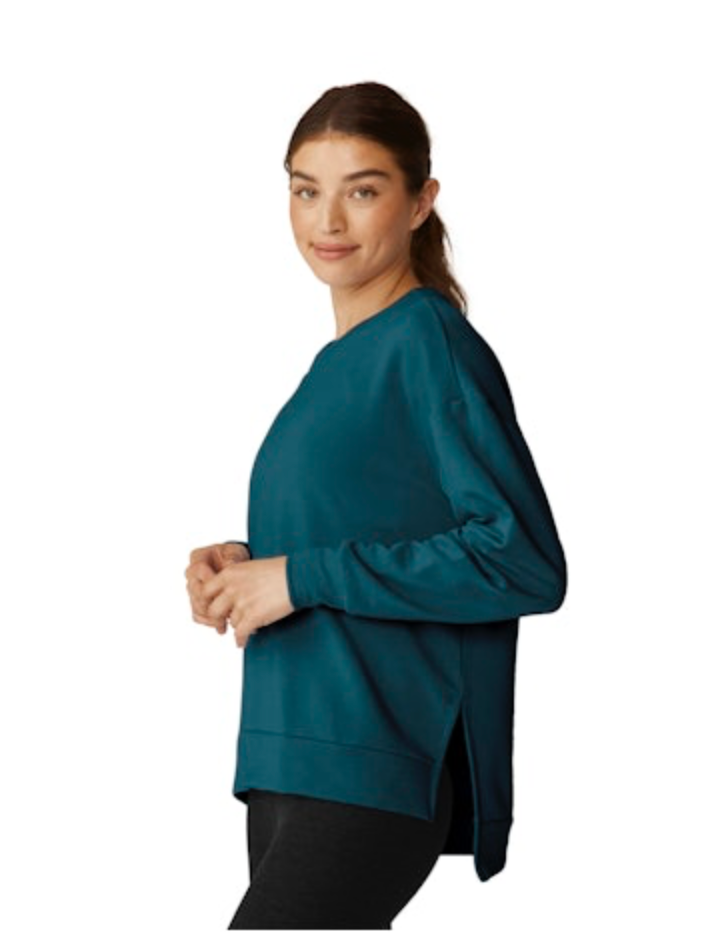 OFF DUTY PULLOVER - MAJESTIC BLUE - FRÁ BEYOND YOGA