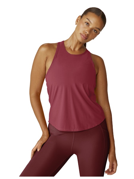 POWERBEYOND LITE RESILIENT TANK - Beyond Yoga (WINE)