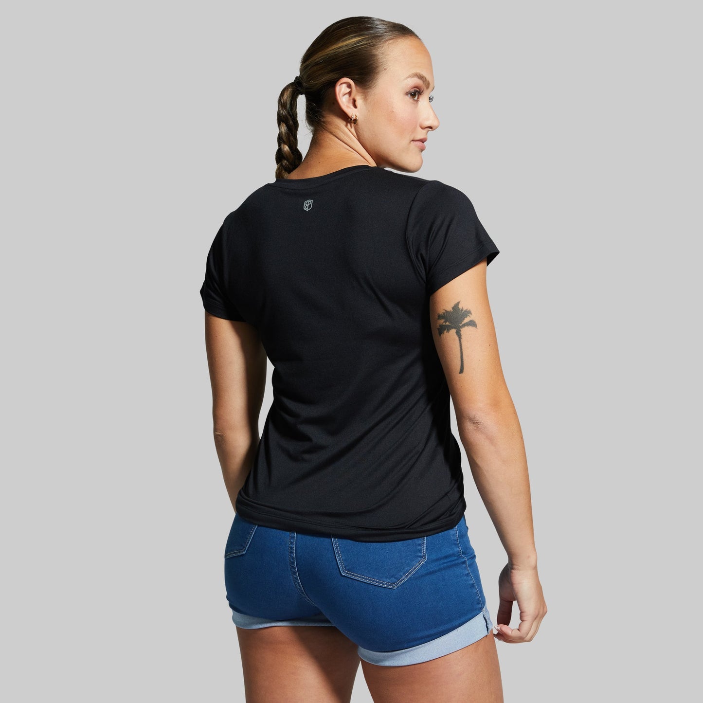 Athleisure Short Sleeve V-neck - Born Primitive (Black)
